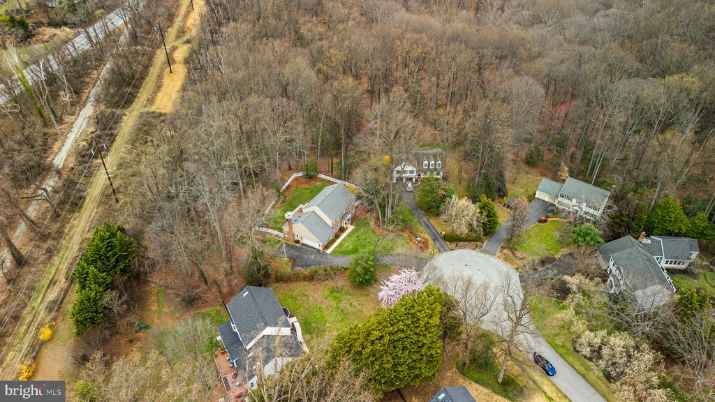 1866 LYNNFIELD DRIVE
