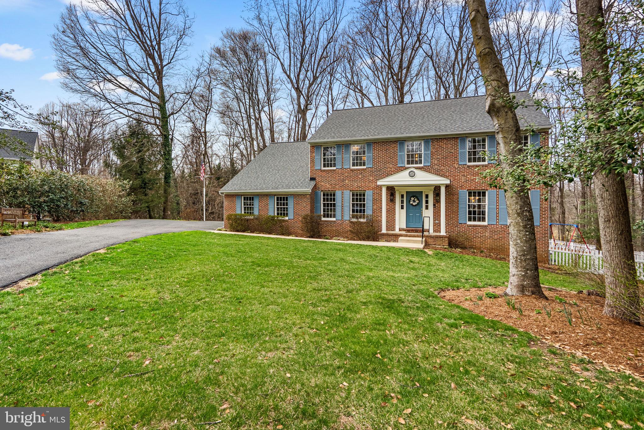 1866 LYNNFIELD DRIVE