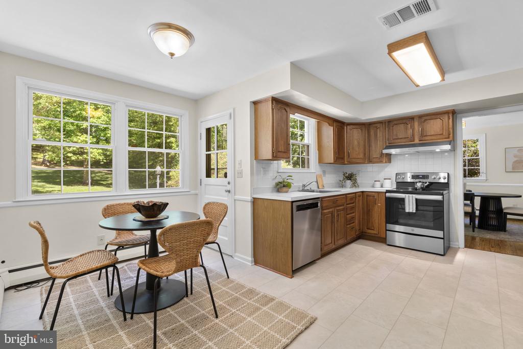 1041 PLACID COURT