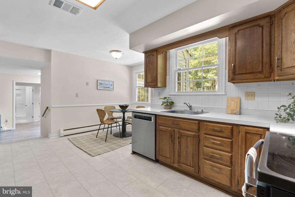 1041 PLACID COURT