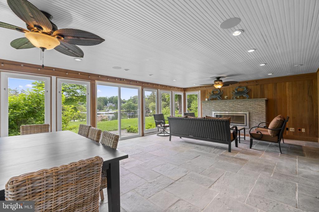 798 CREEK VIEW ROAD