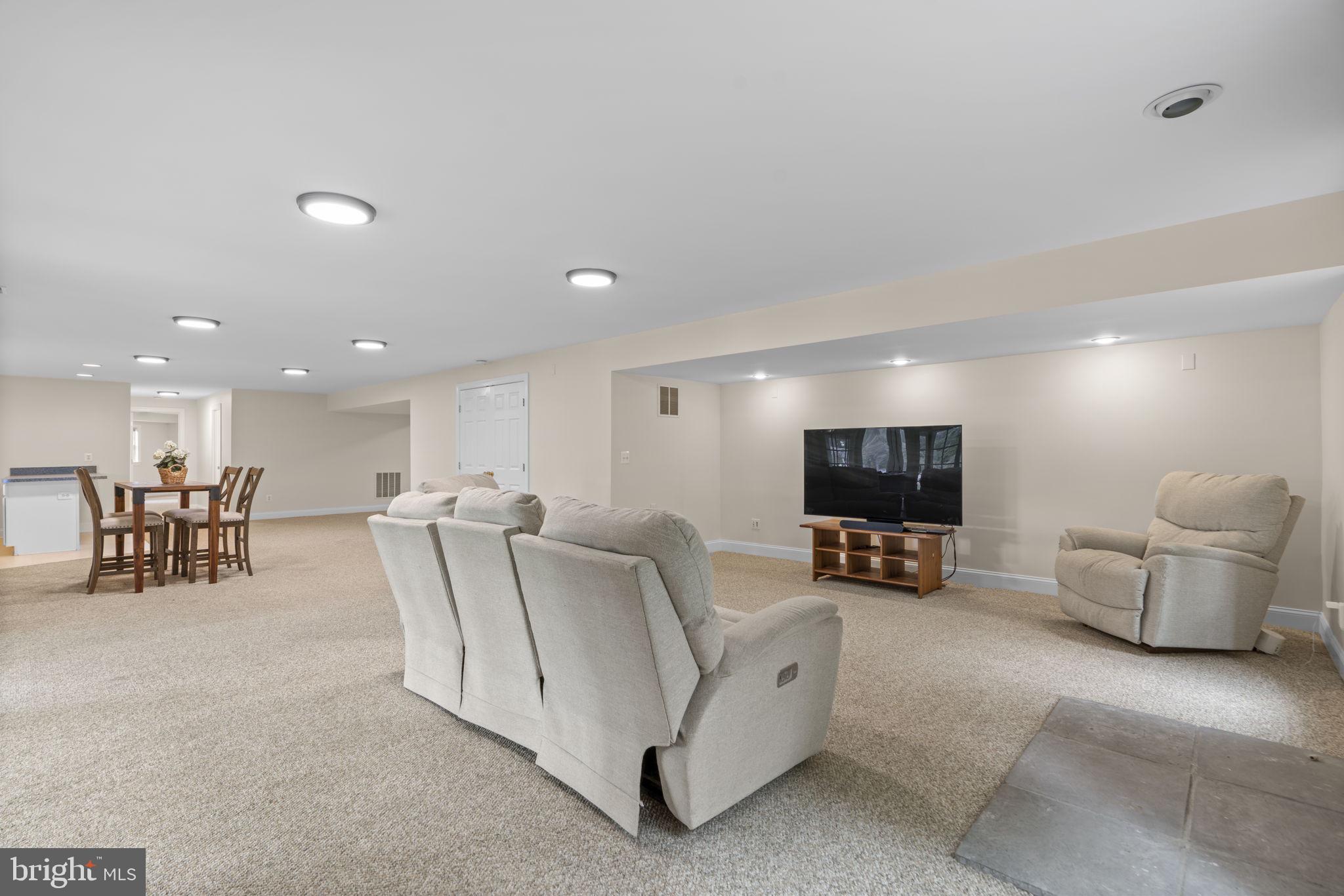 798 CREEK VIEW ROAD