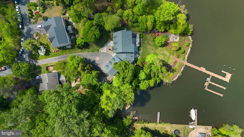 798 CREEK VIEW ROAD
