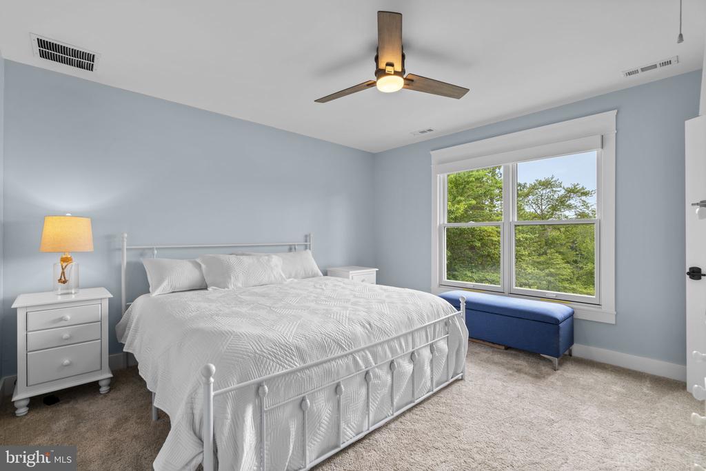 798 CREEK VIEW ROAD