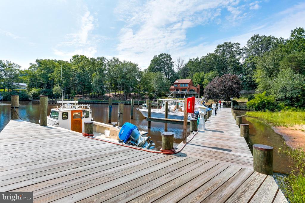 394 HARTMAN DRIVE