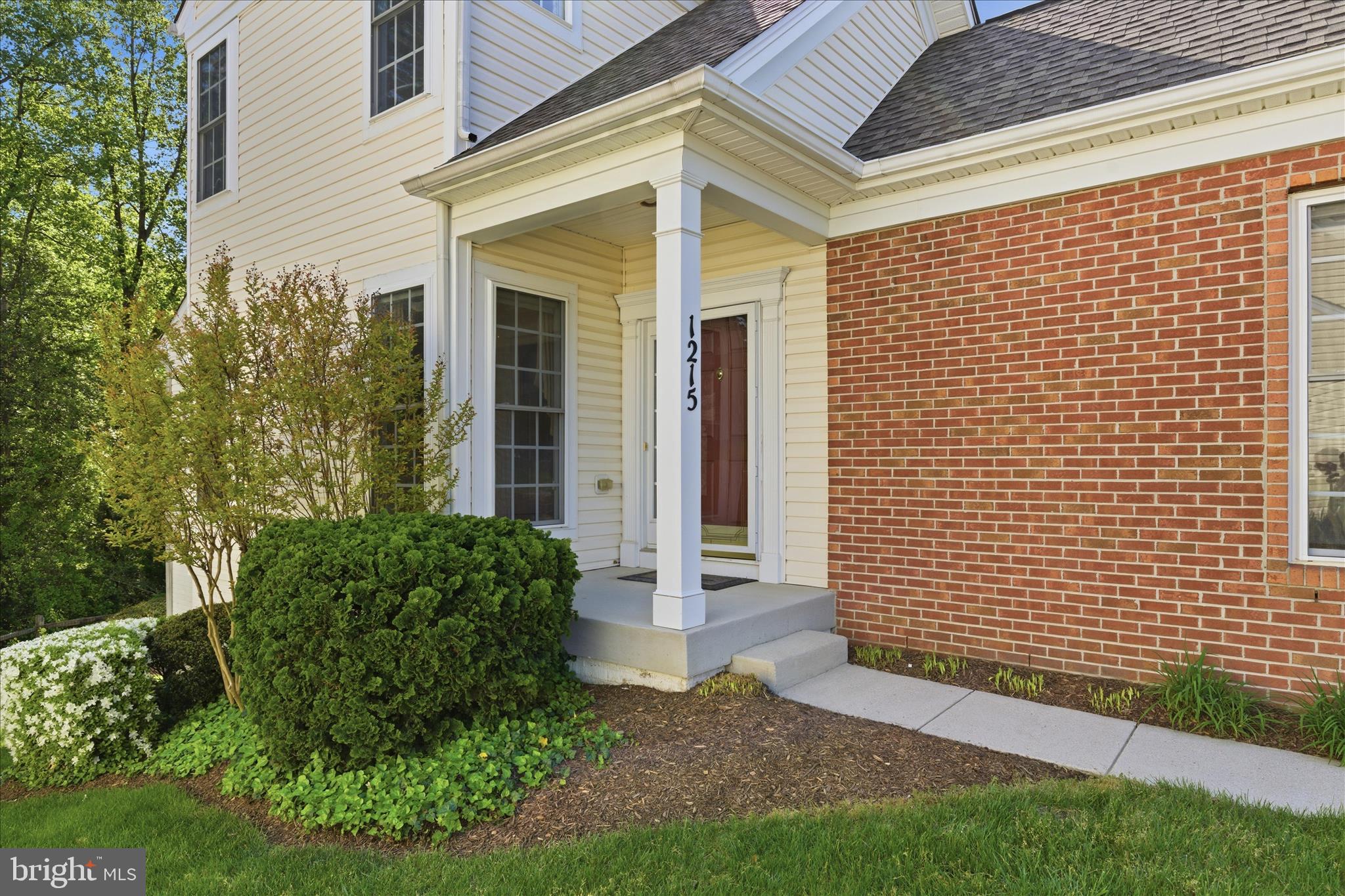1215 DESTINY CIRCLE