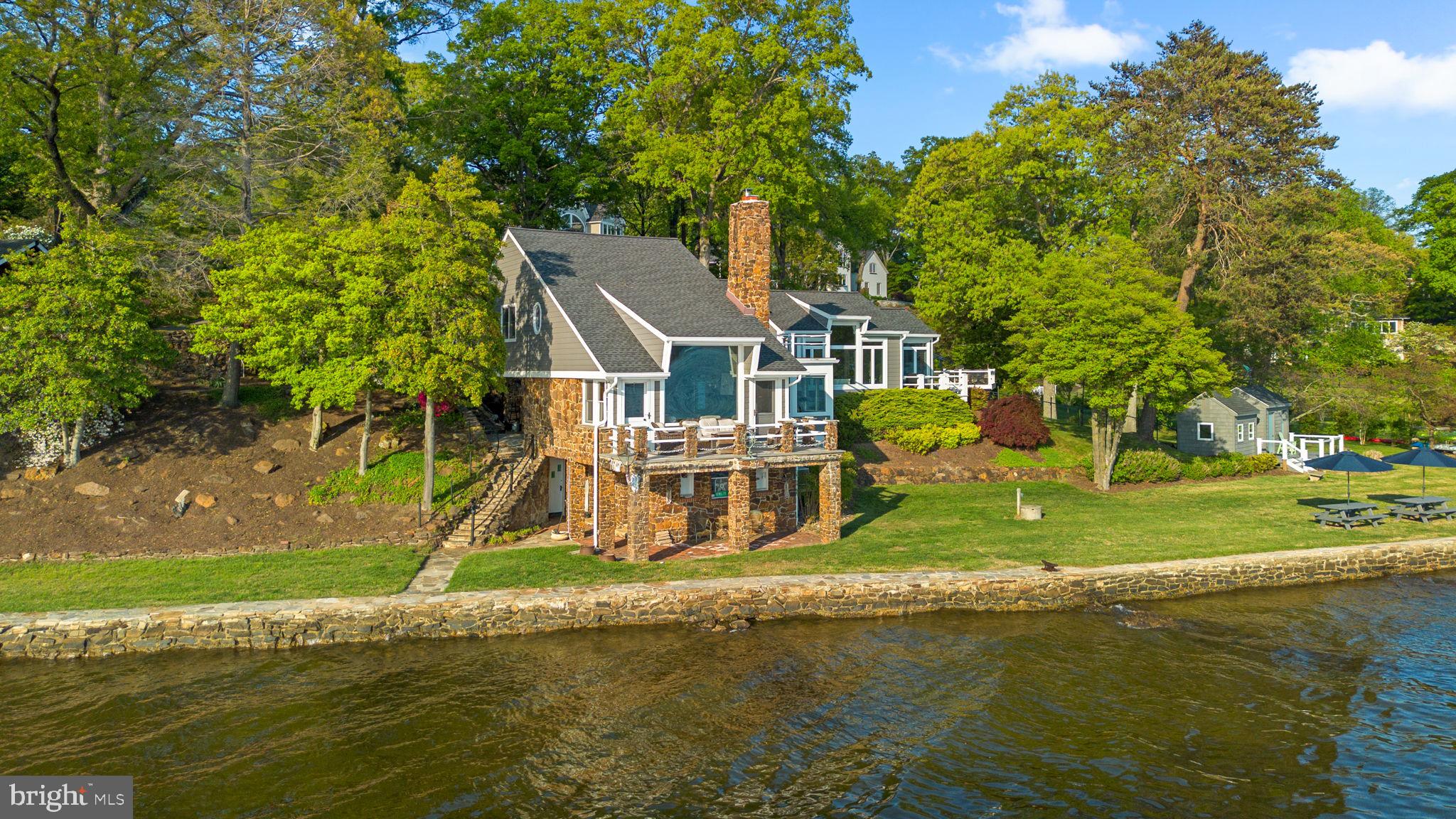 674 HENDLER ROAD