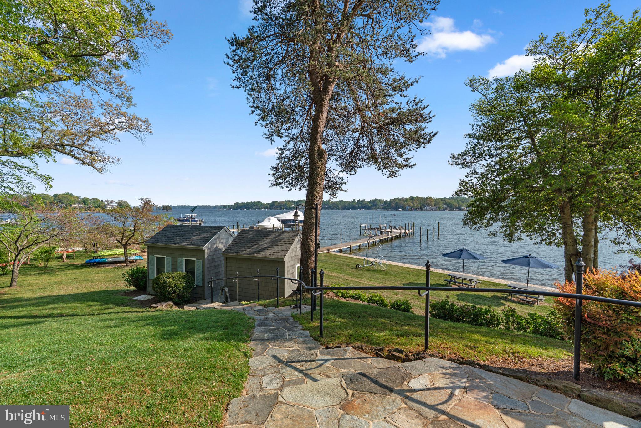 674 HENDLER ROAD