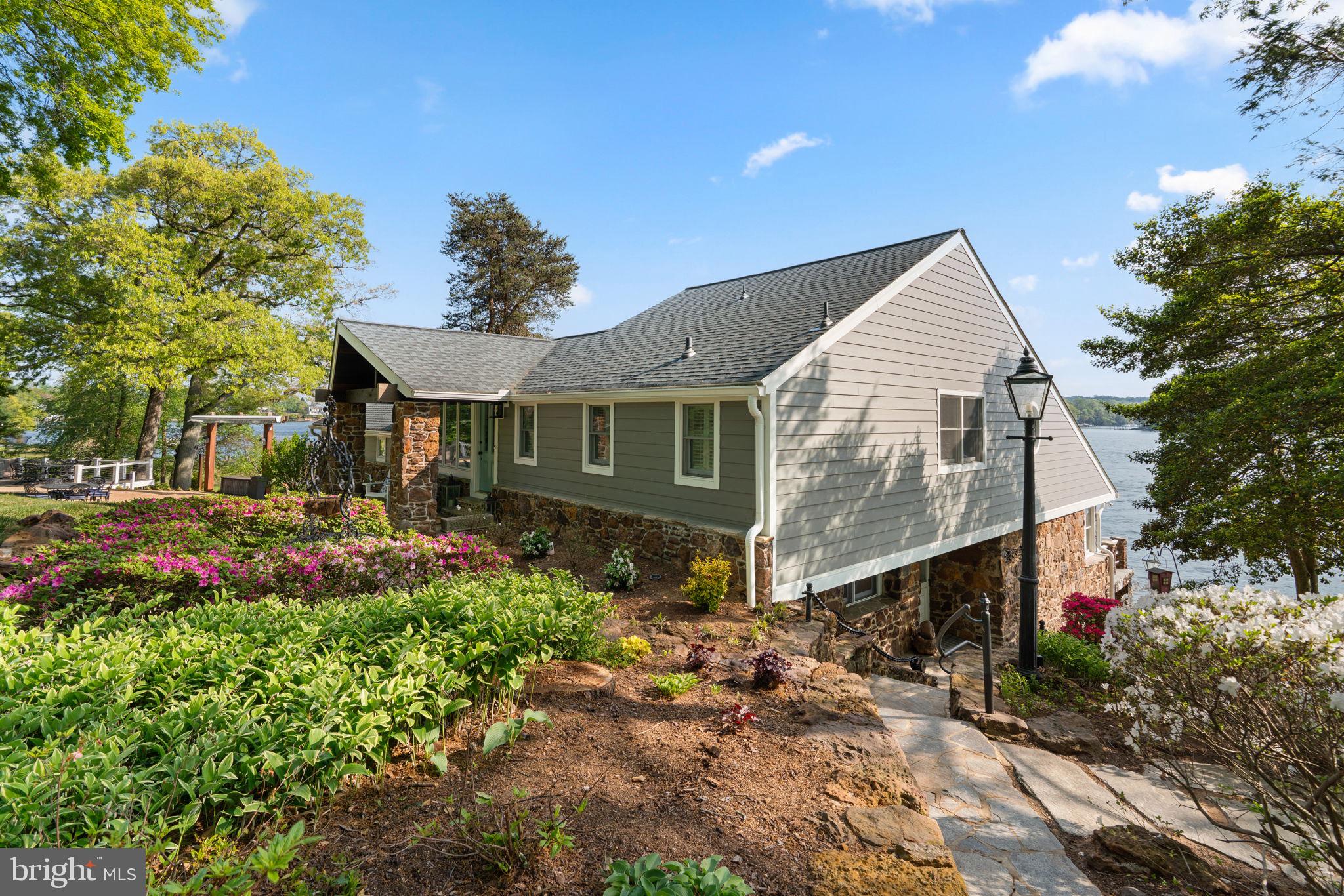 674 HENDLER ROAD