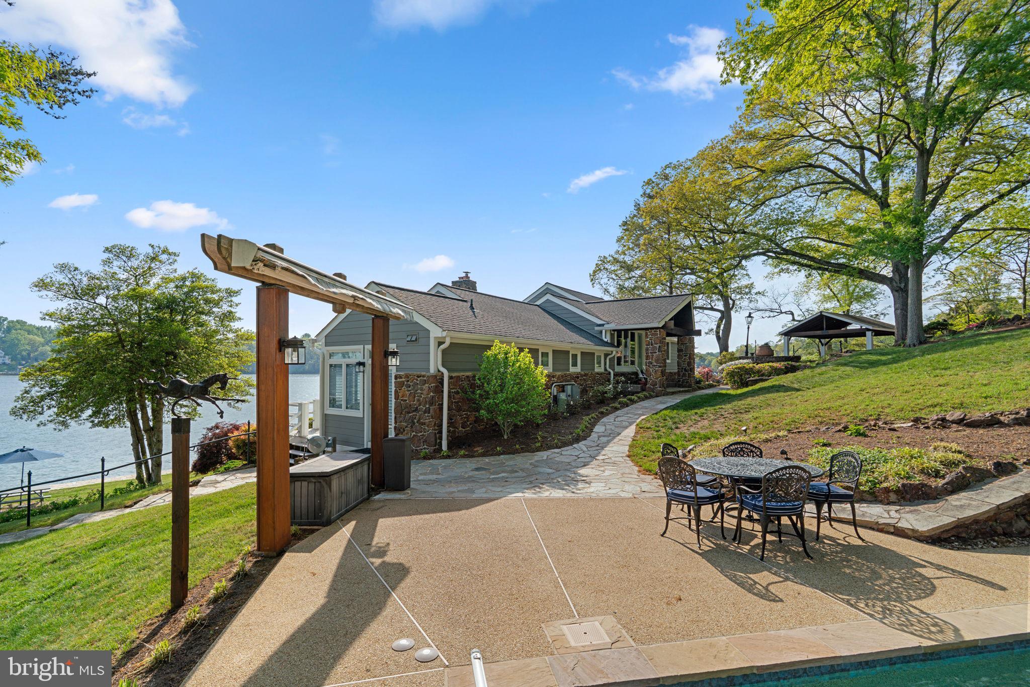 674 HENDLER ROAD