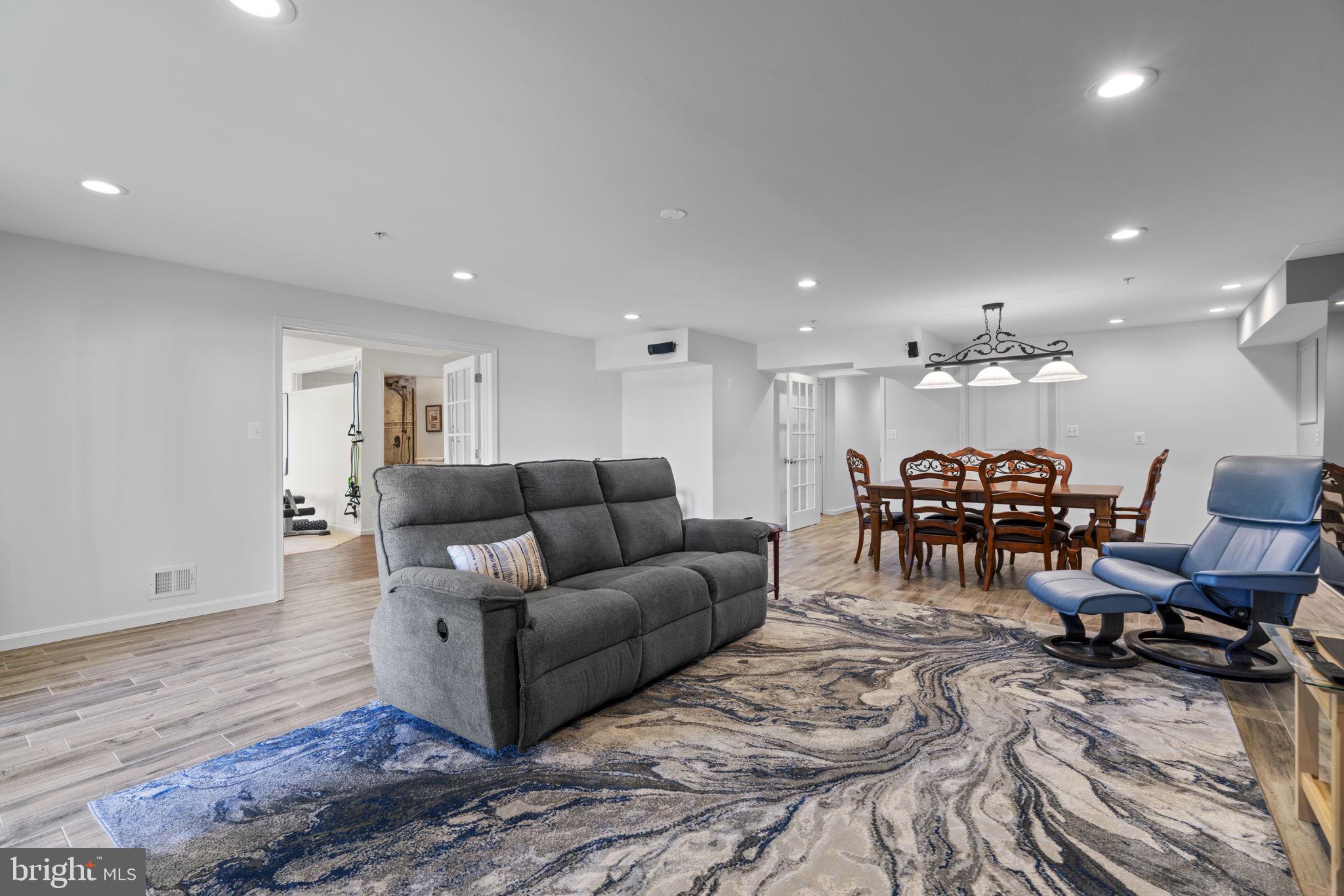 465 EDGEWATER ROAD