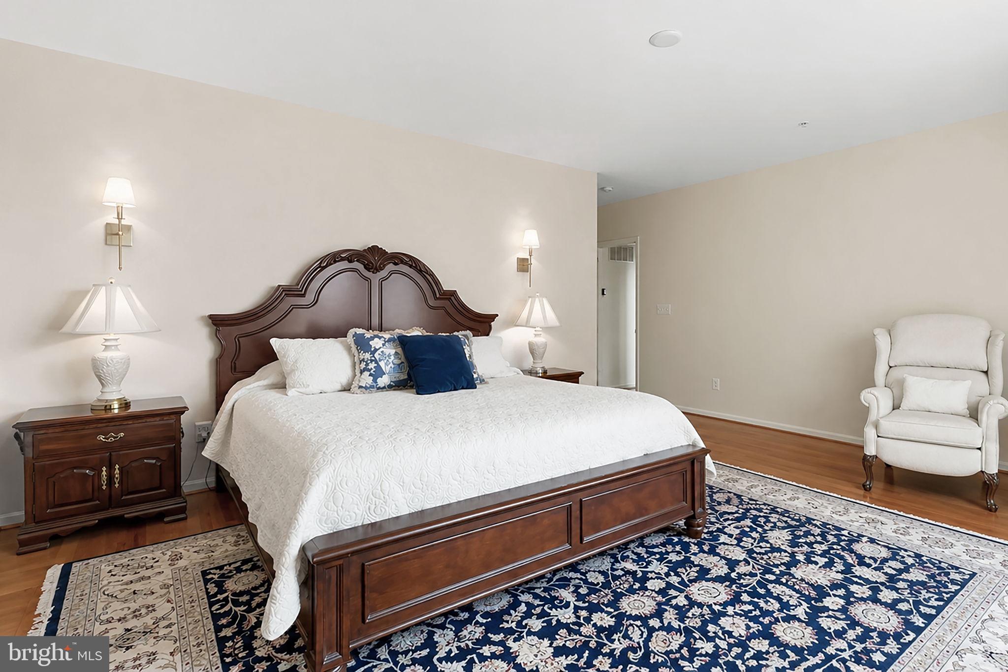 465 EDGEWATER ROAD