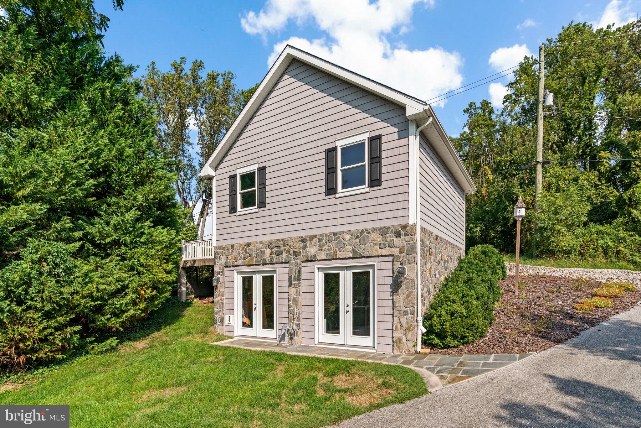 465 EDGEWATER ROAD