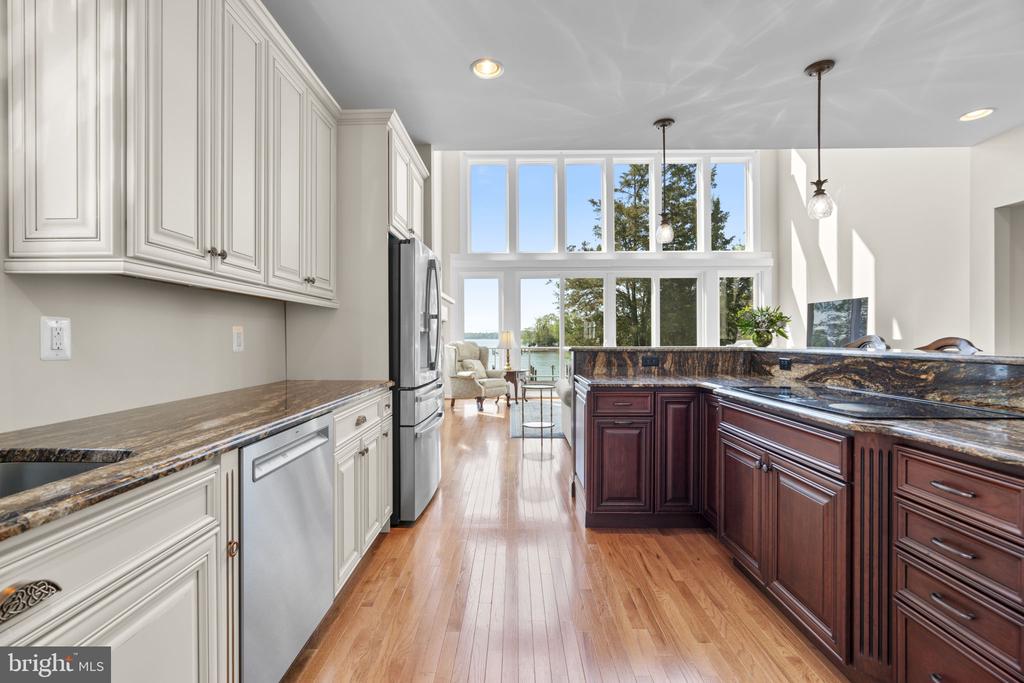 465 EDGEWATER ROAD