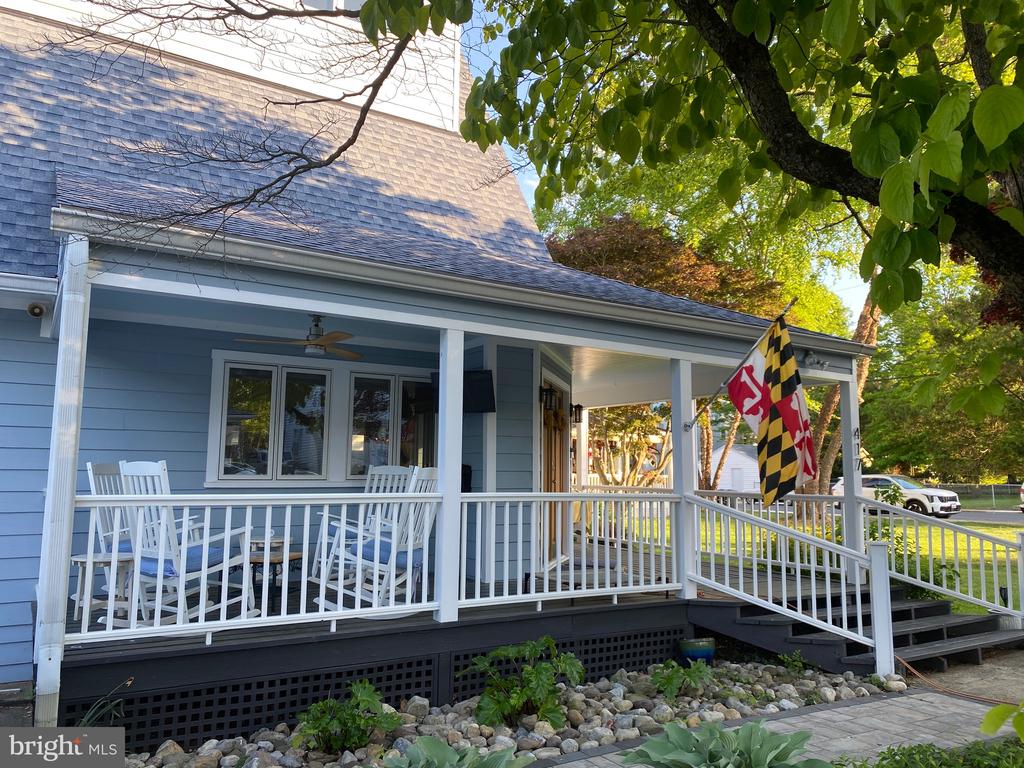 417 CHESAPEAKE AVENUE