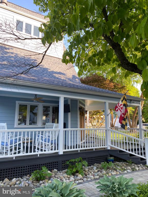 417 CHESAPEAKE AVENUE