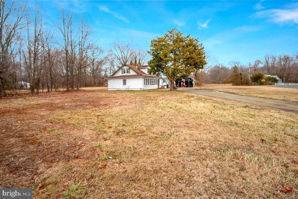 6037 DRUM POINT ROAD
