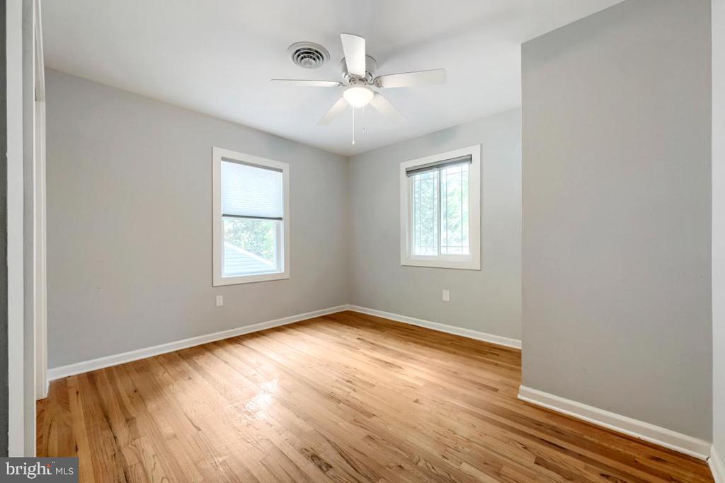 164 WOODSIDE TRAIL