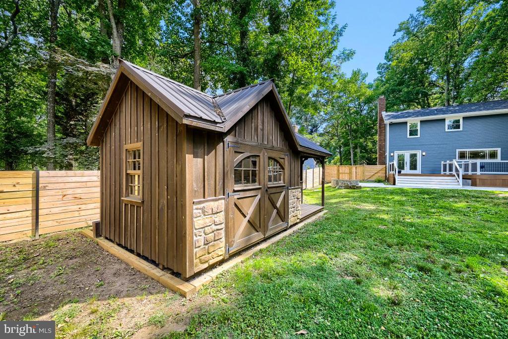 164 WOODSIDE TRAIL