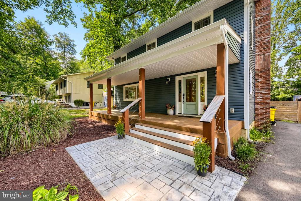 164 WOODSIDE TRAIL