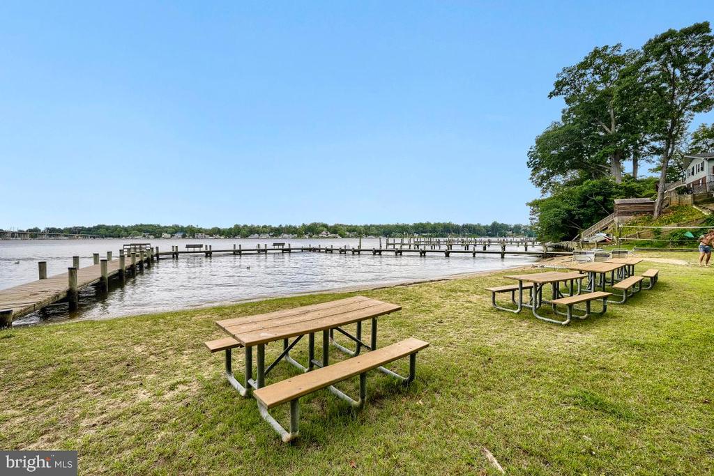 164 WOODSIDE TRAIL