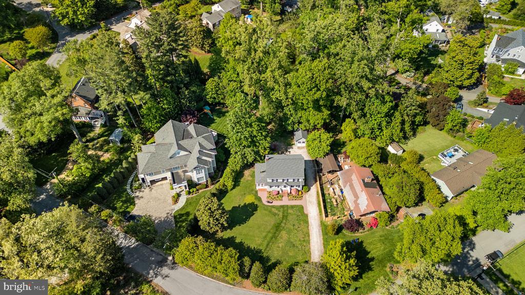 202 WARDOUR DRIVE
