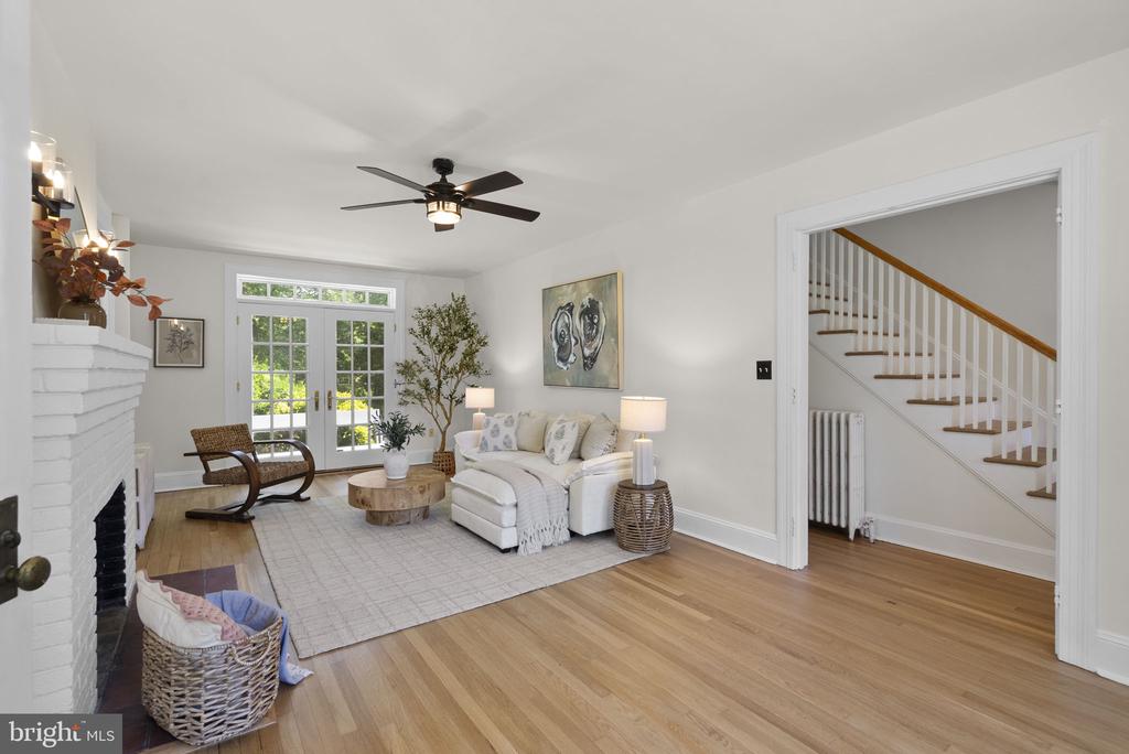 202 WARDOUR DRIVE