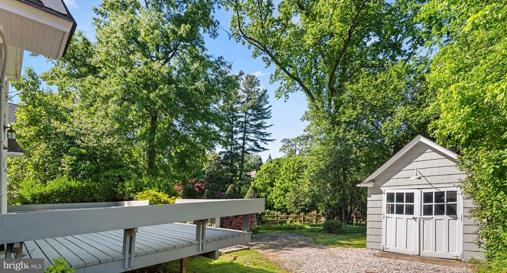 202 WARDOUR DRIVE