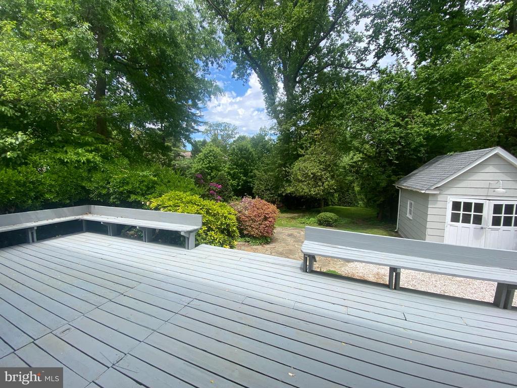 202 WARDOUR DRIVE