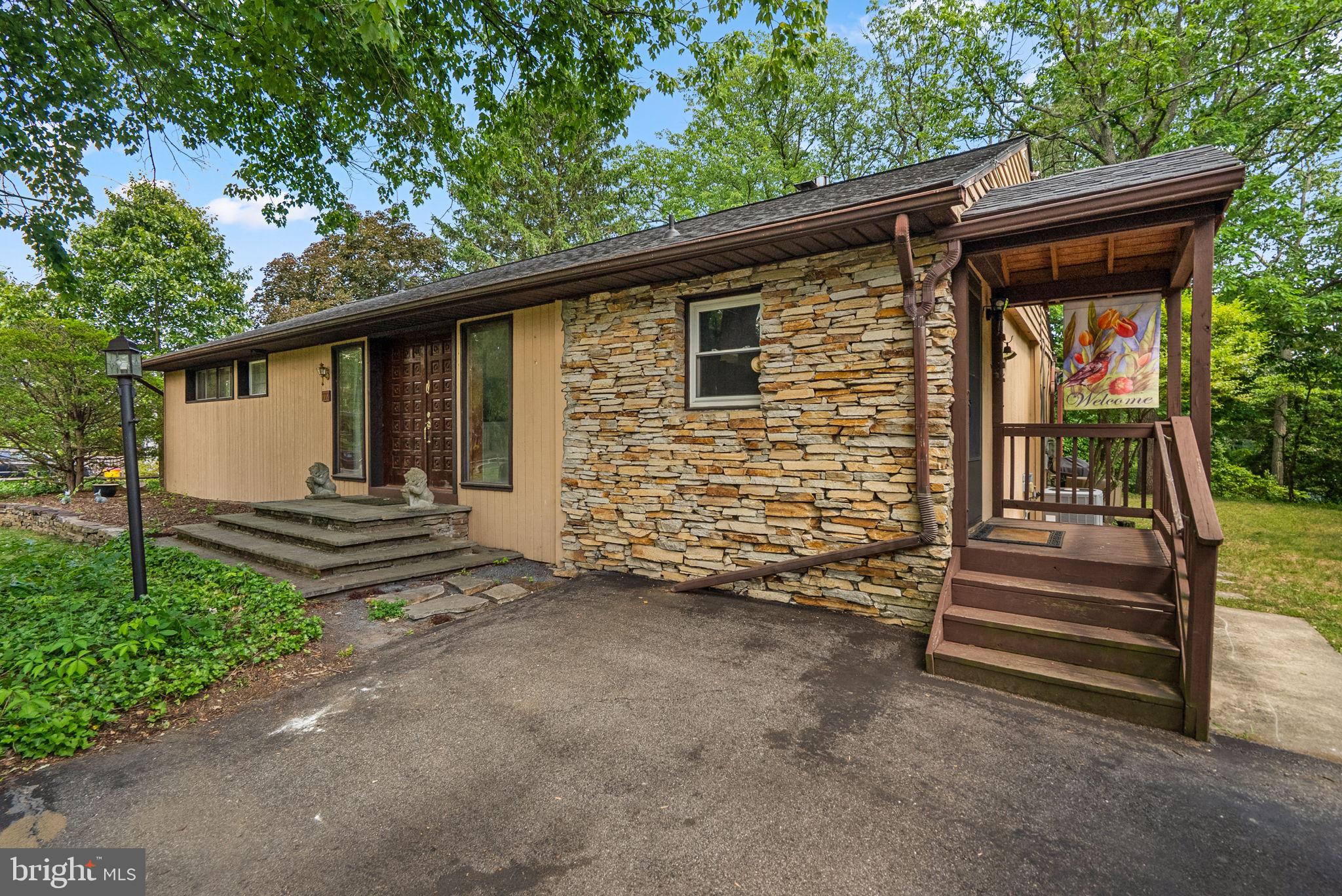 722 DILL ROAD