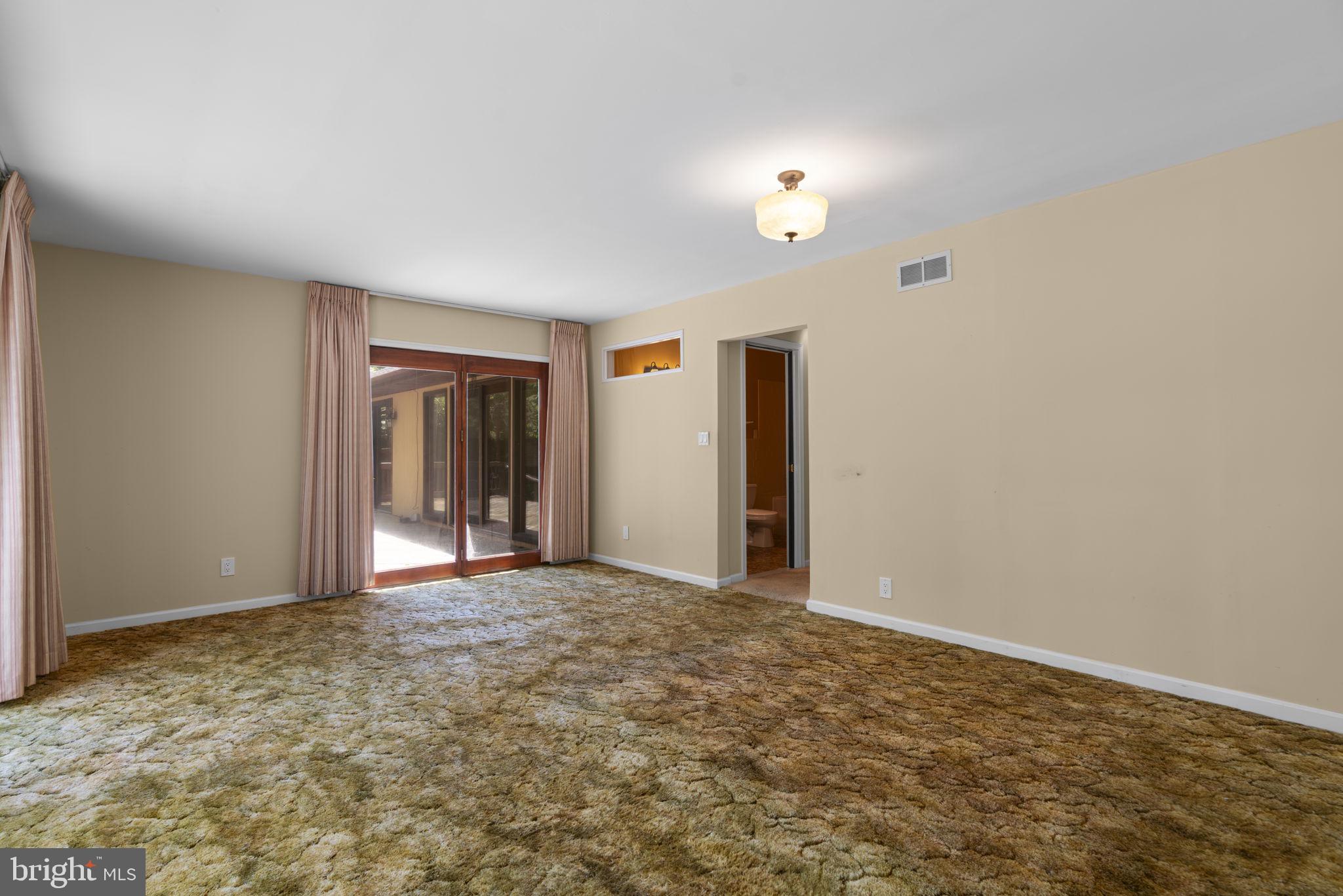 722 DILL ROAD