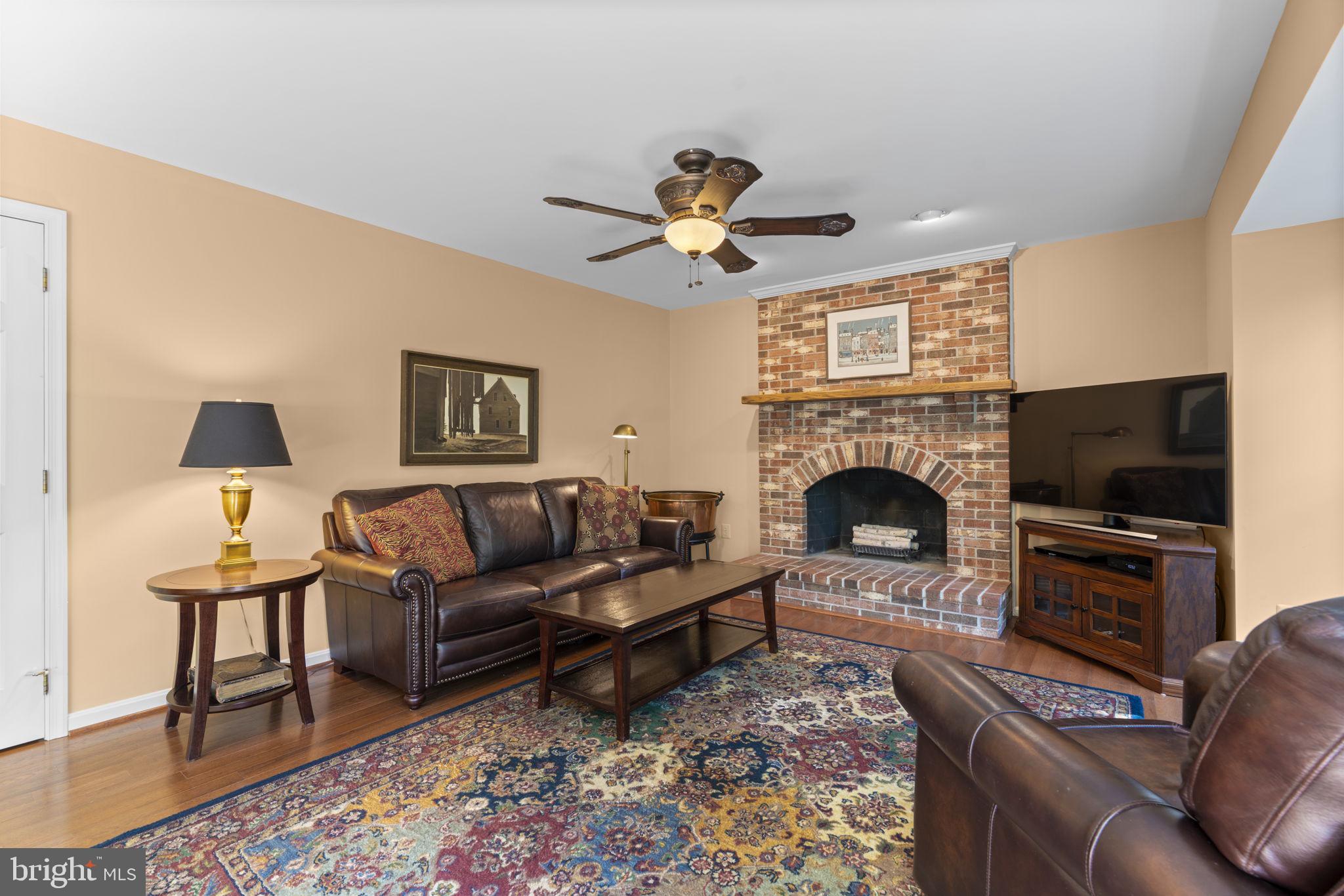8391 GREENSTONE COURT