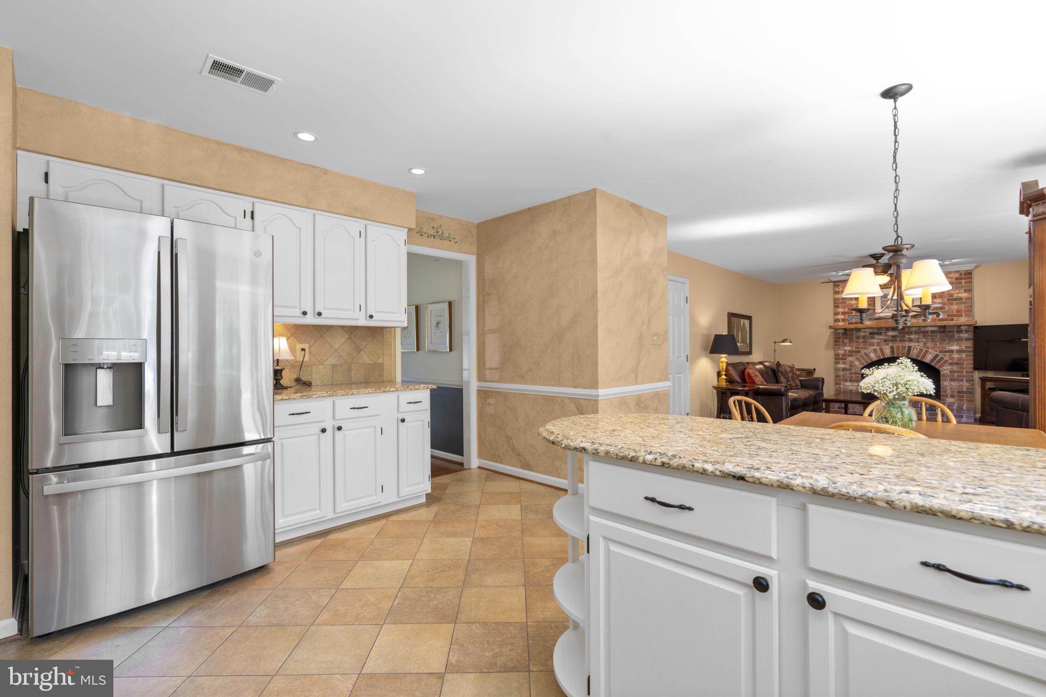 8391 GREENSTONE COURT