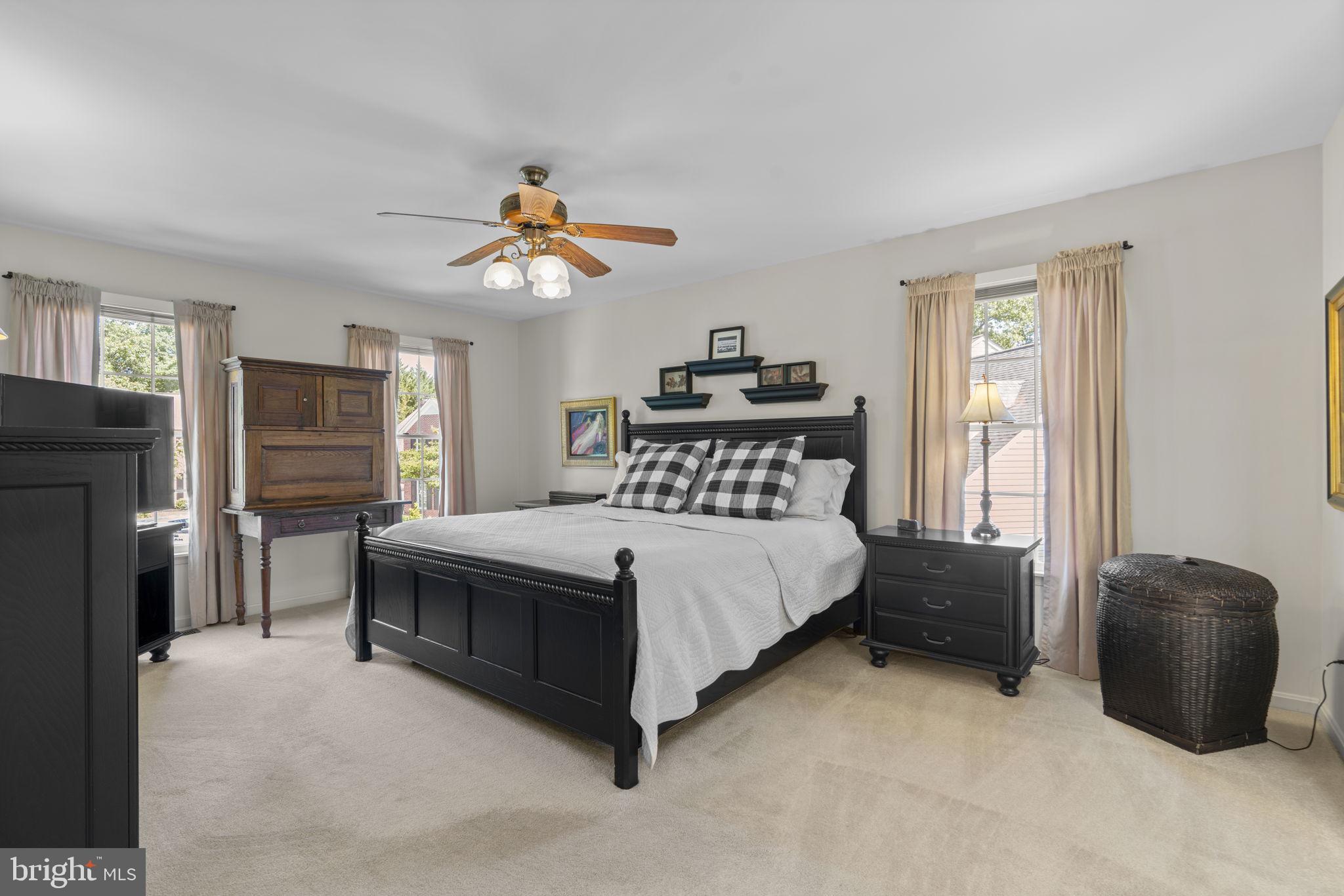 8391 GREENSTONE COURT