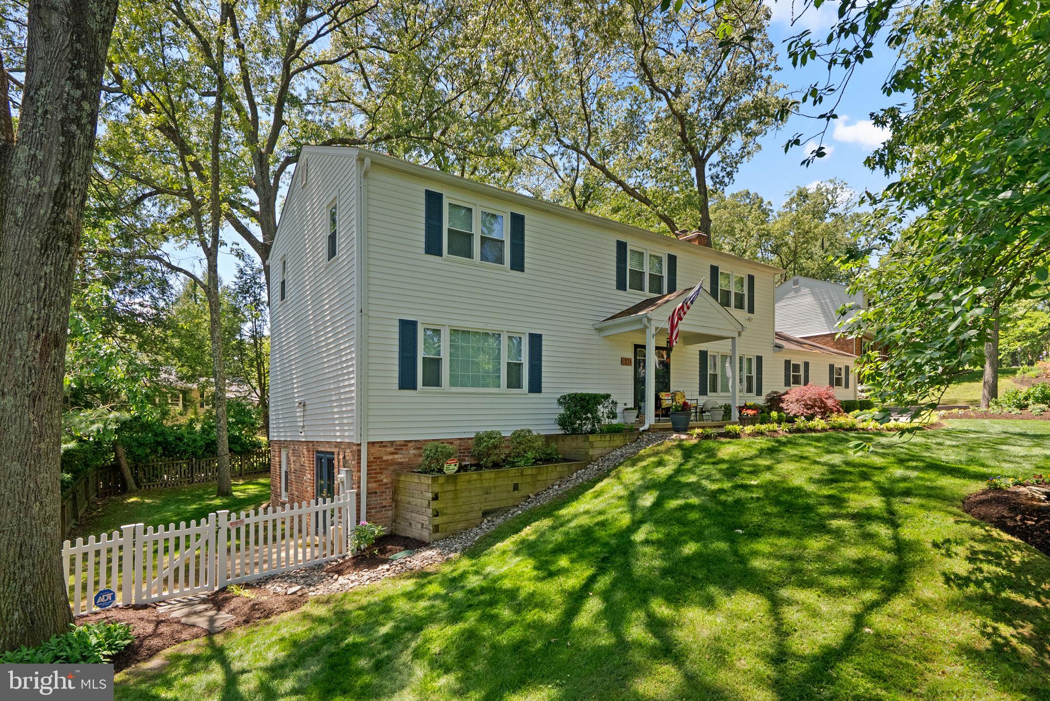 23 SAINT ANDREWS ROAD