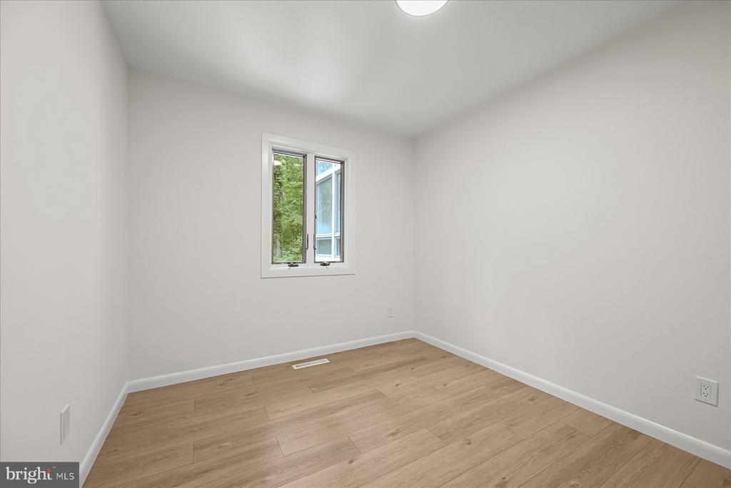 1252 TAMARACK TRAIL