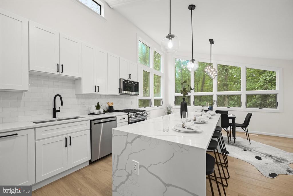 1252 TAMARACK TRAIL