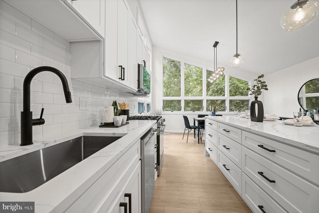 1252 TAMARACK TRAIL
