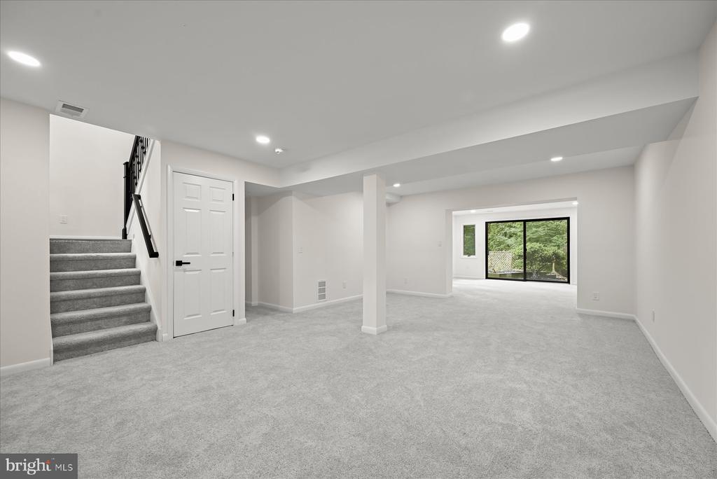1252 TAMARACK TRAIL