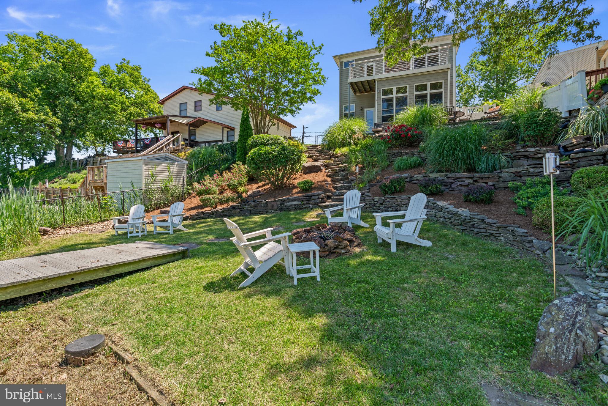 993 ROUND BAY ROAD