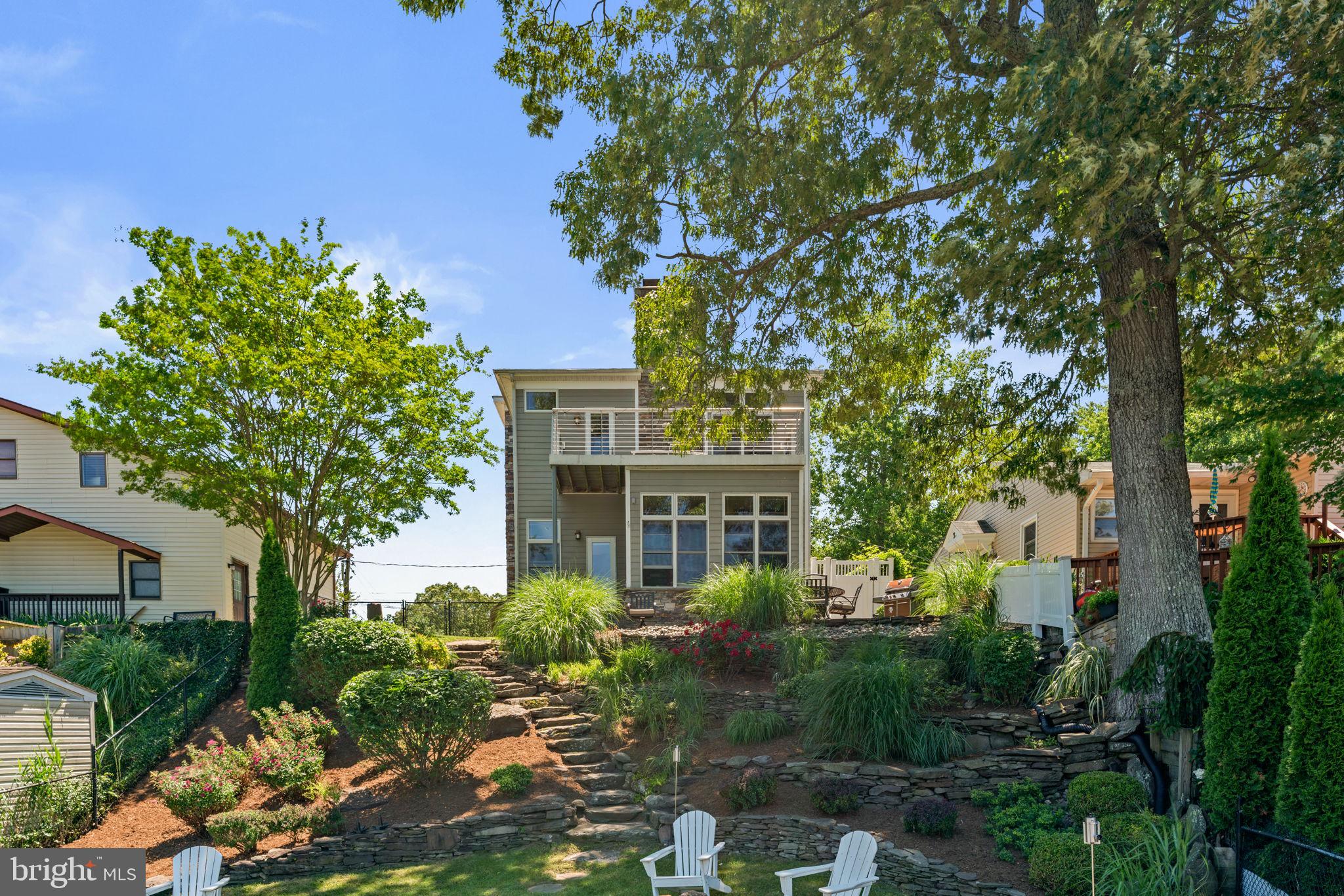 993 ROUND BAY ROAD