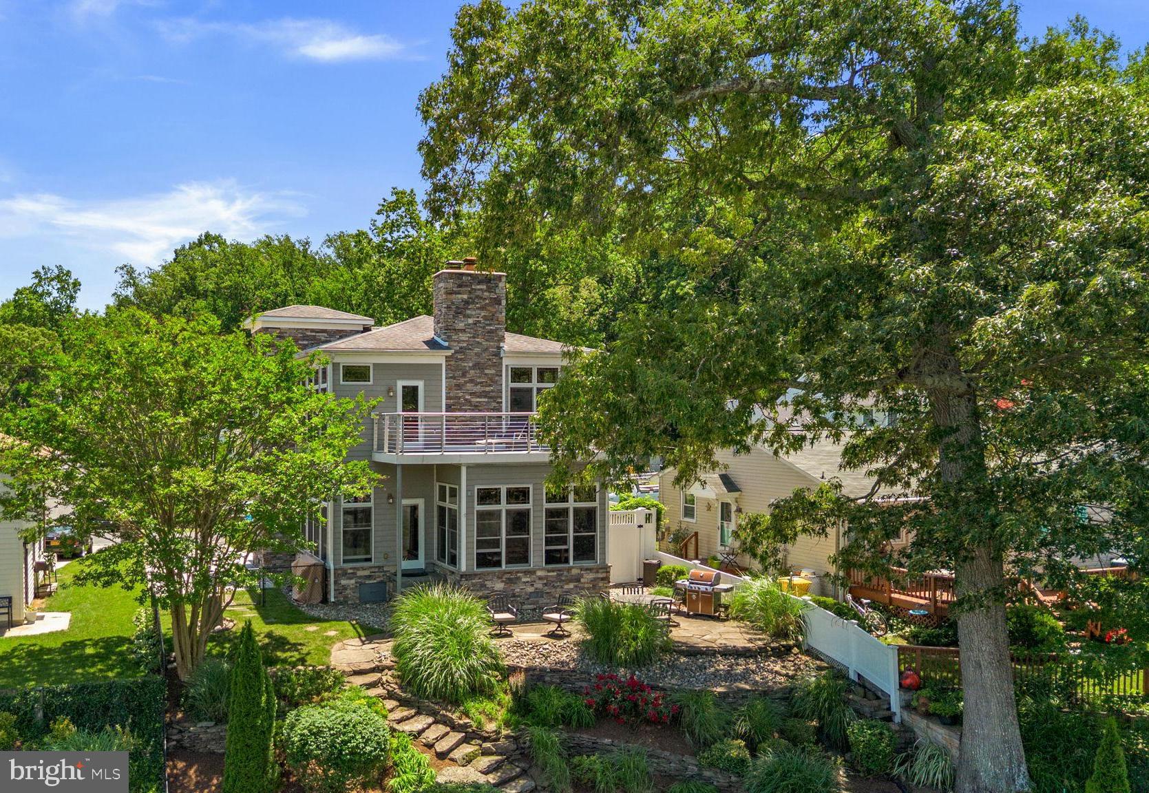 993 ROUND BAY ROAD