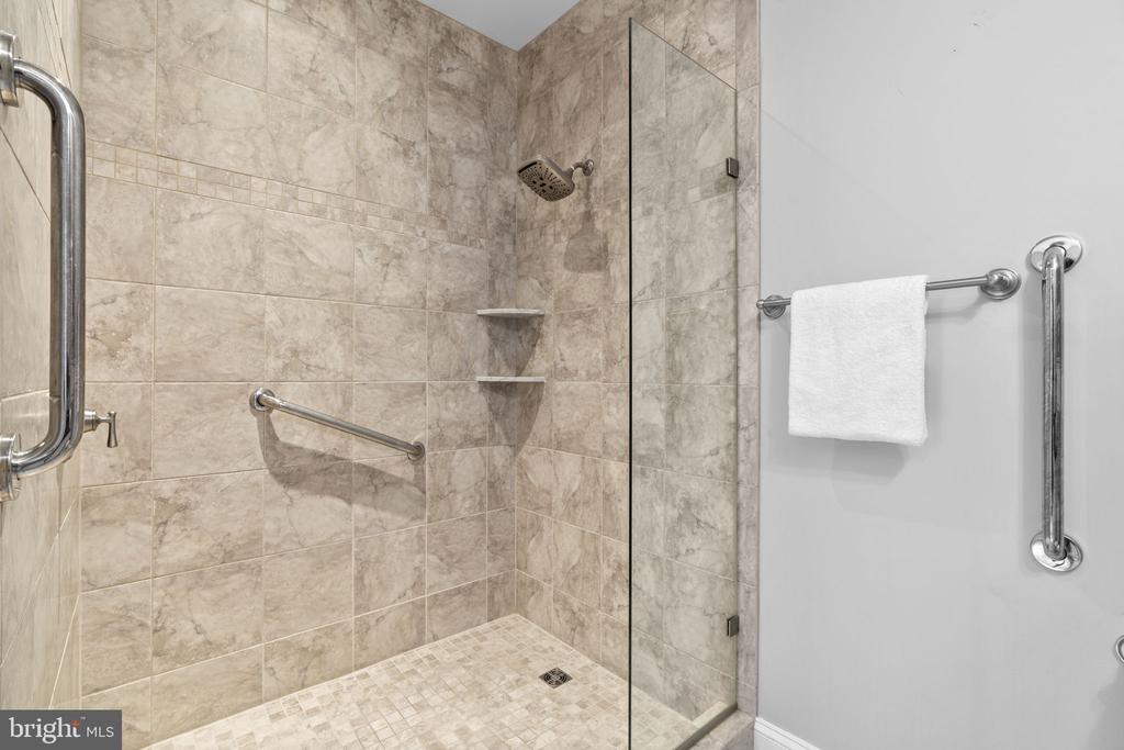 35 DECATUR AVENUE