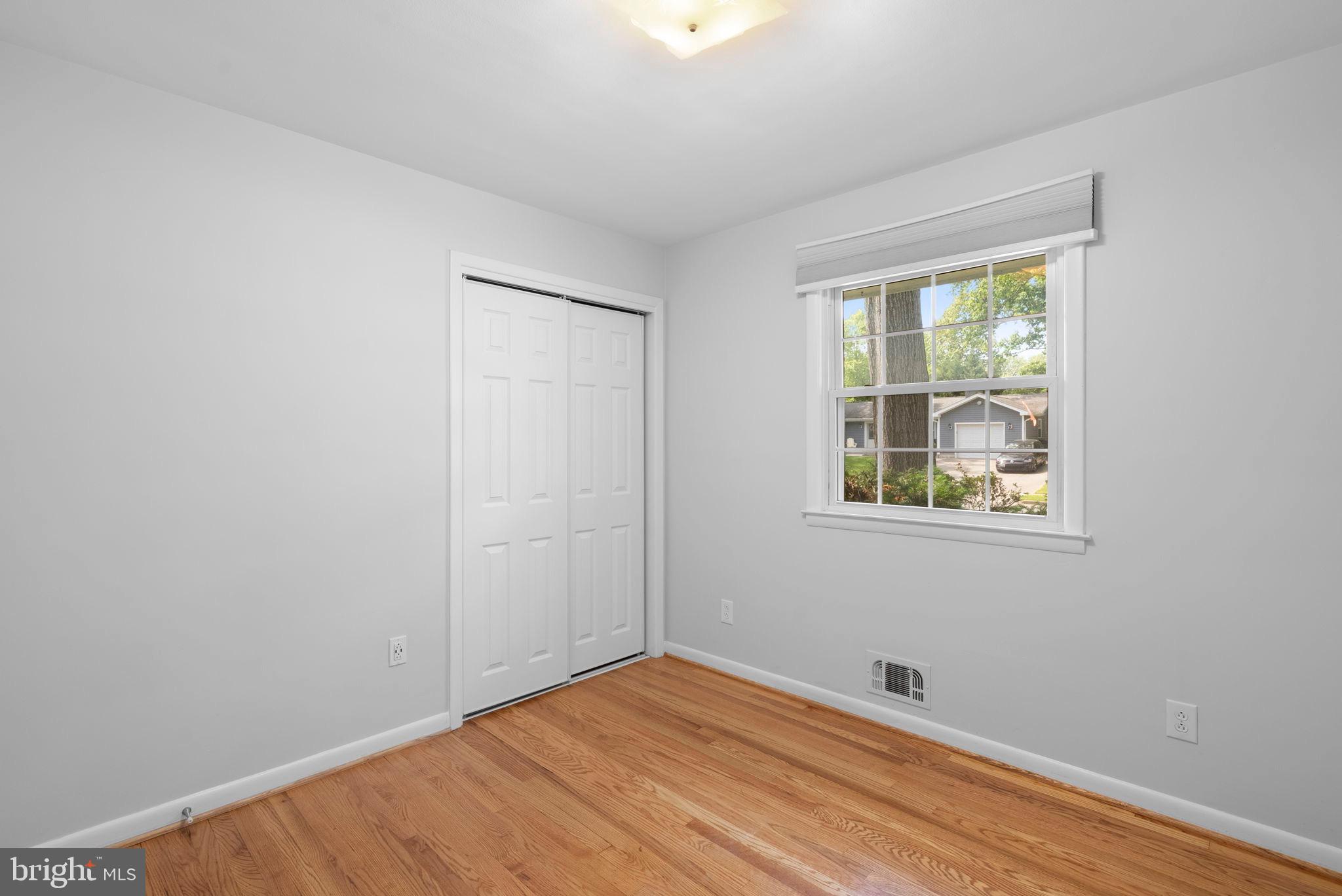 812 COTTONWOOD DRIVE