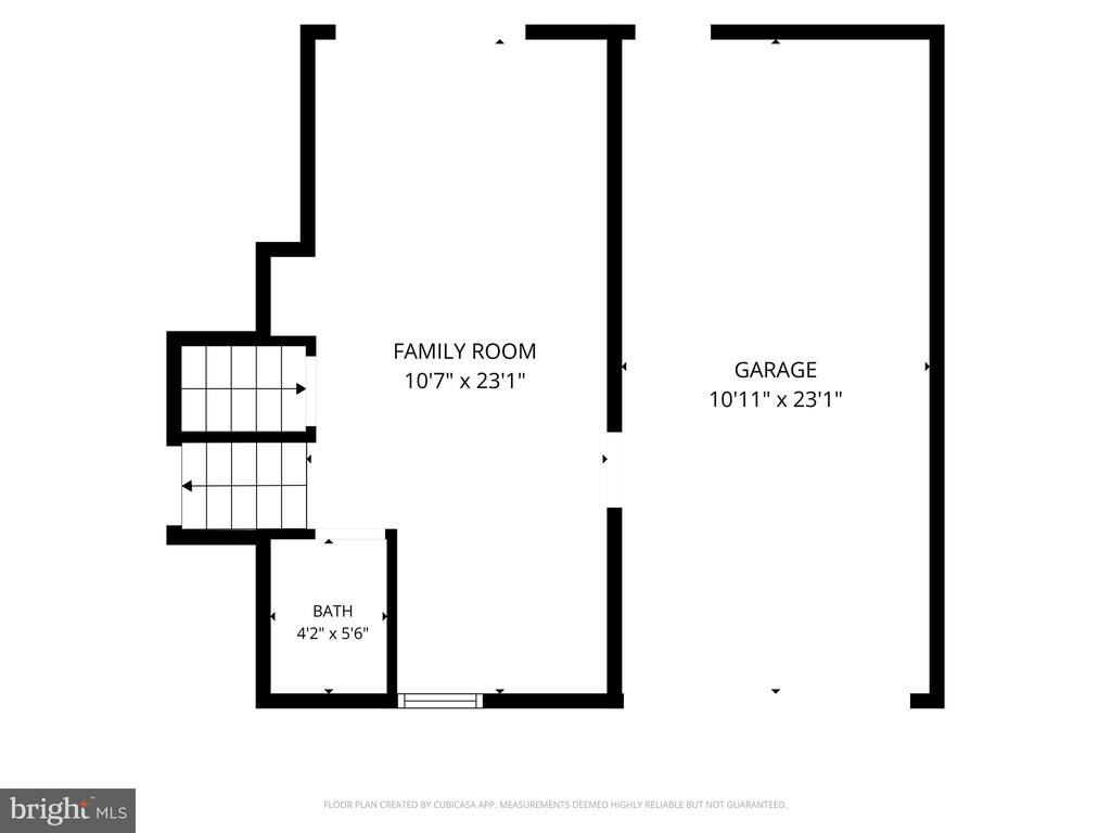 1123 CHINABERRY LANE