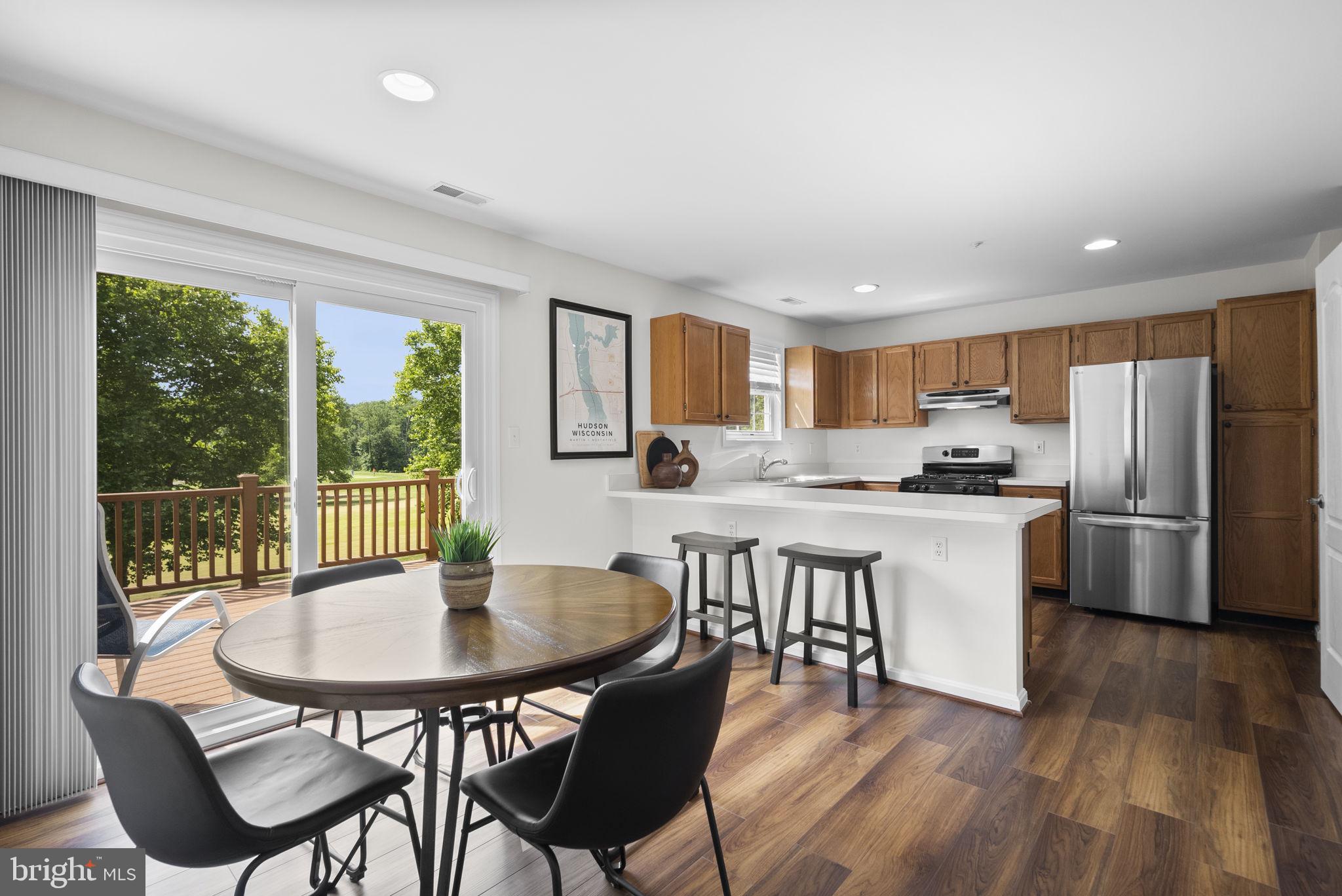 715 MASHIE COURT