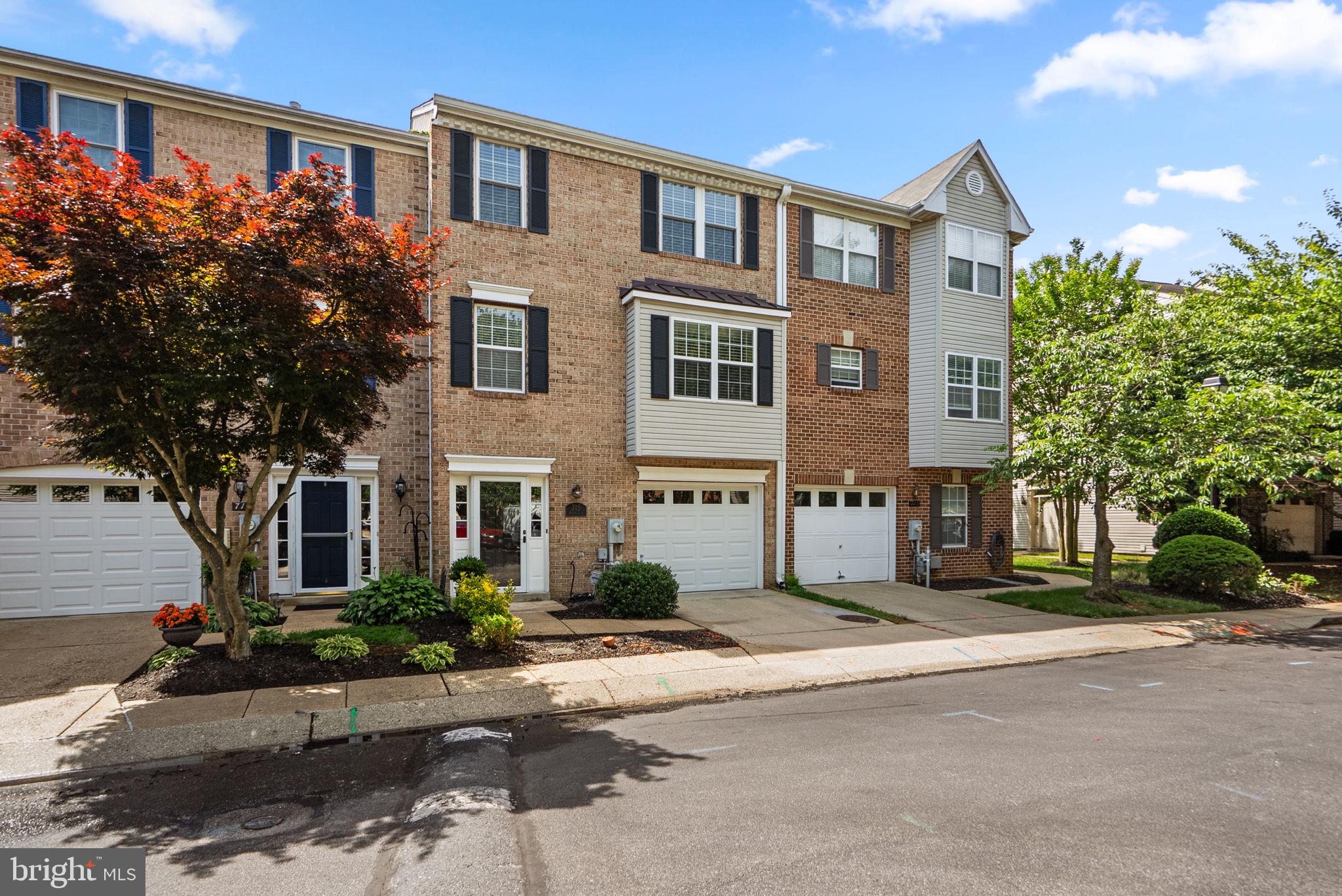 715 MASHIE COURT