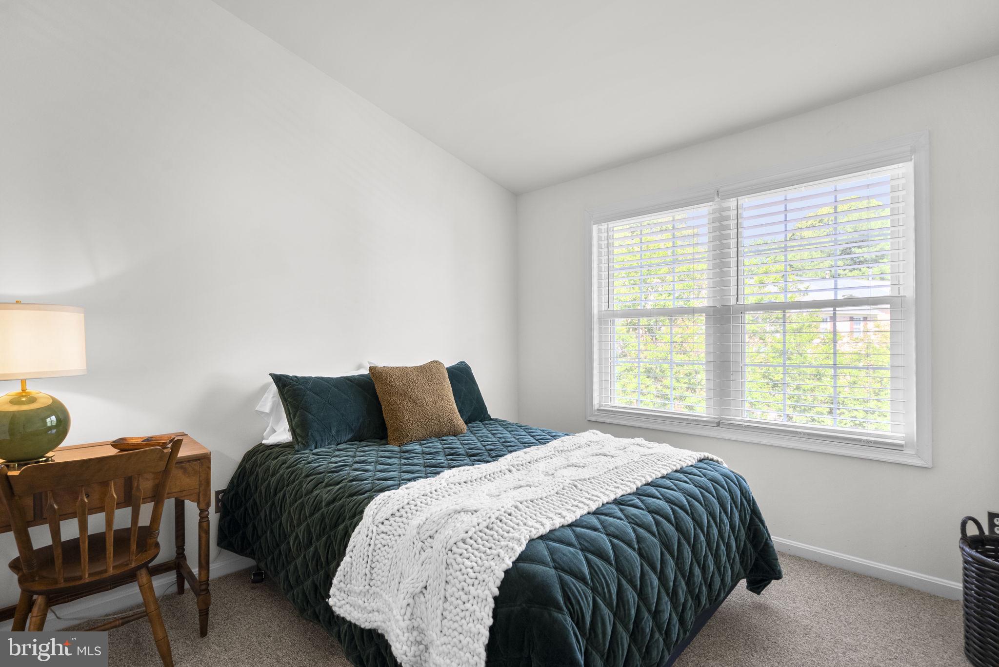 715 MASHIE COURT