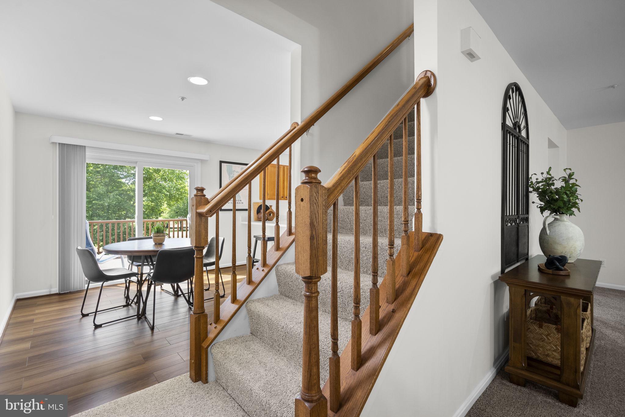 715 MASHIE COURT