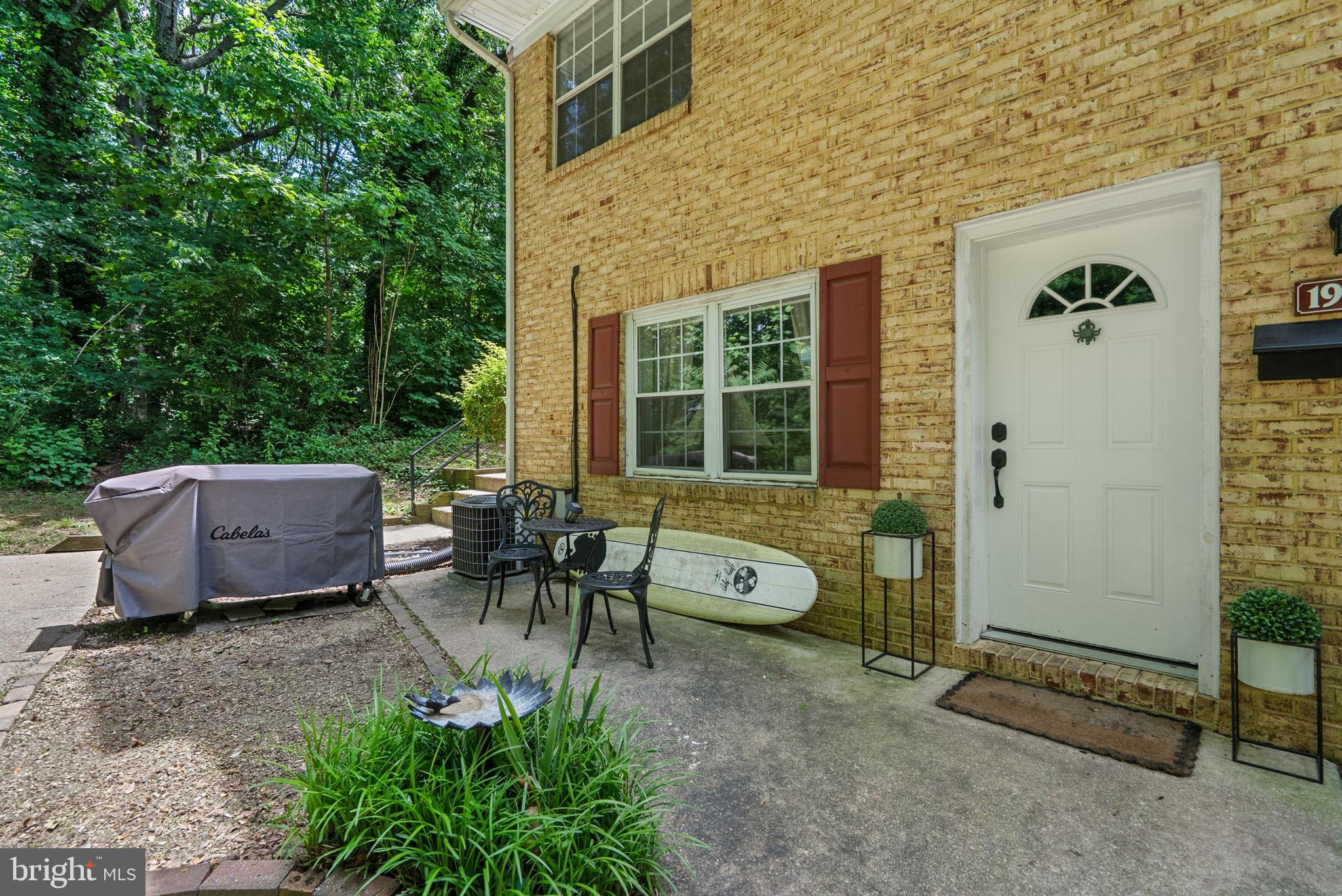 19 HERITAGE COURT C